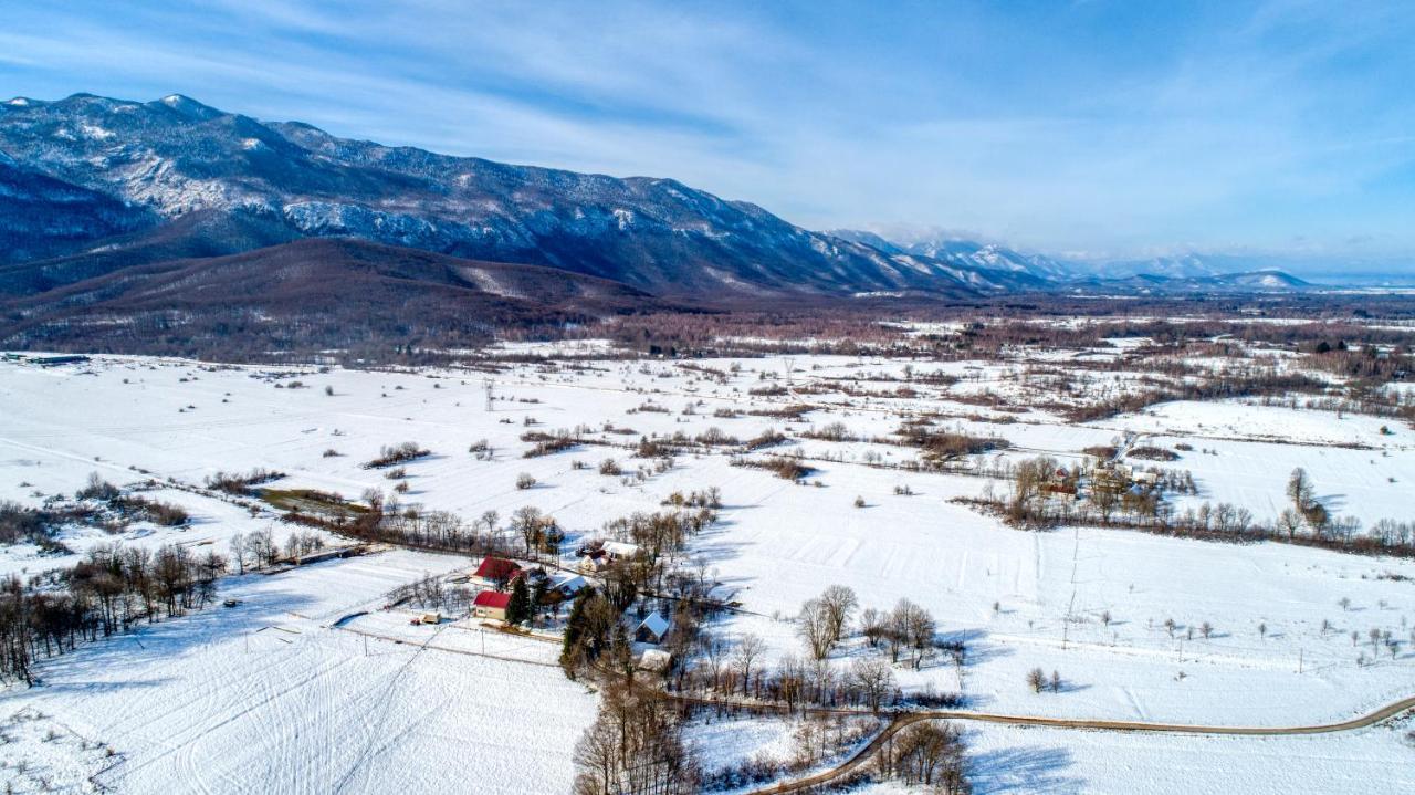 Вилла House Under The Velebit Mountain Medak Экстерьер фото