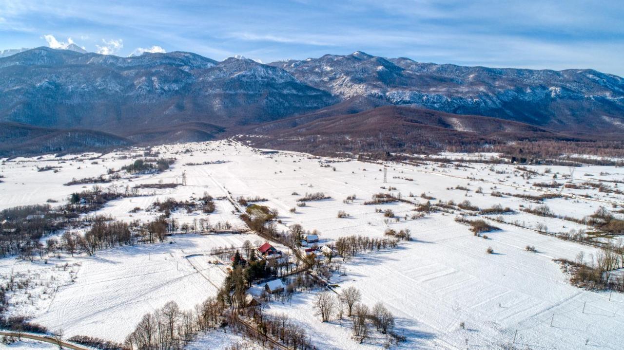 Вилла House Under The Velebit Mountain Medak Экстерьер фото