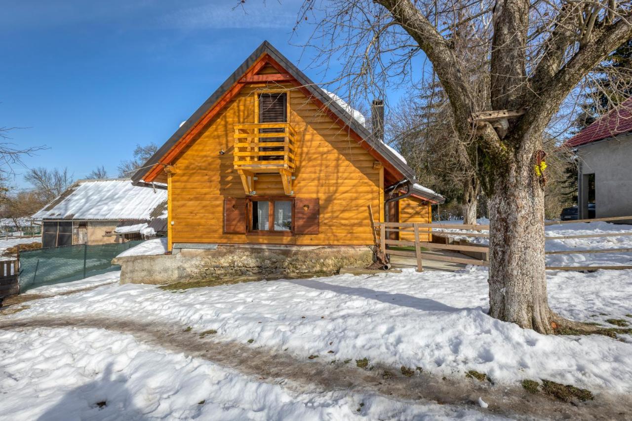 Вилла House Under The Velebit Mountain Medak Экстерьер фото